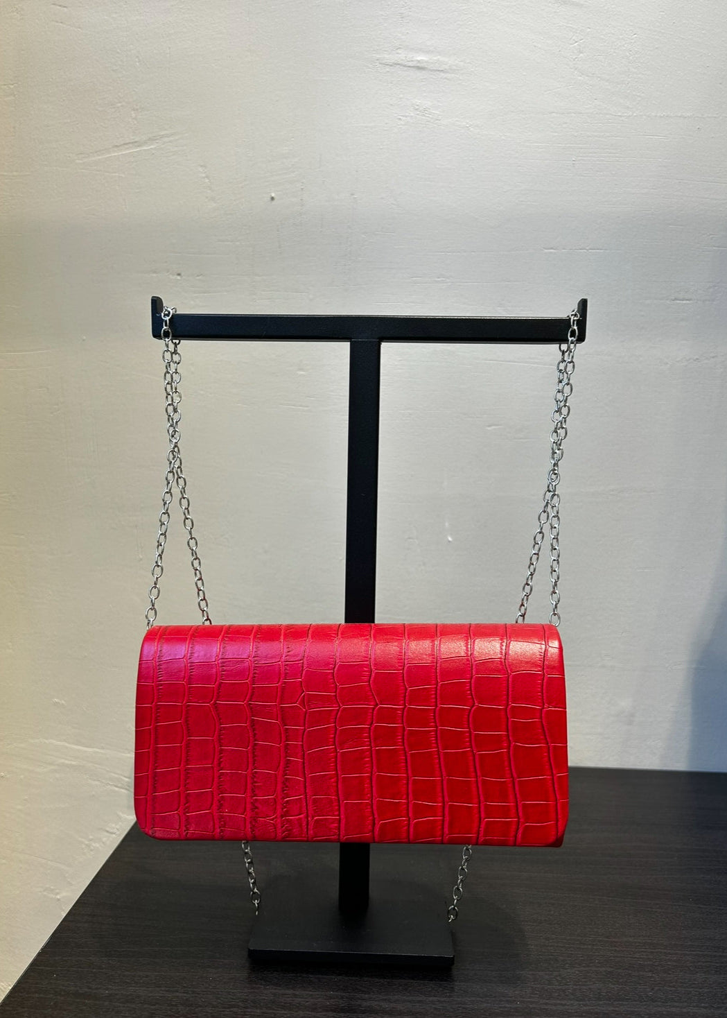 Clutch Texturizado con Cadena