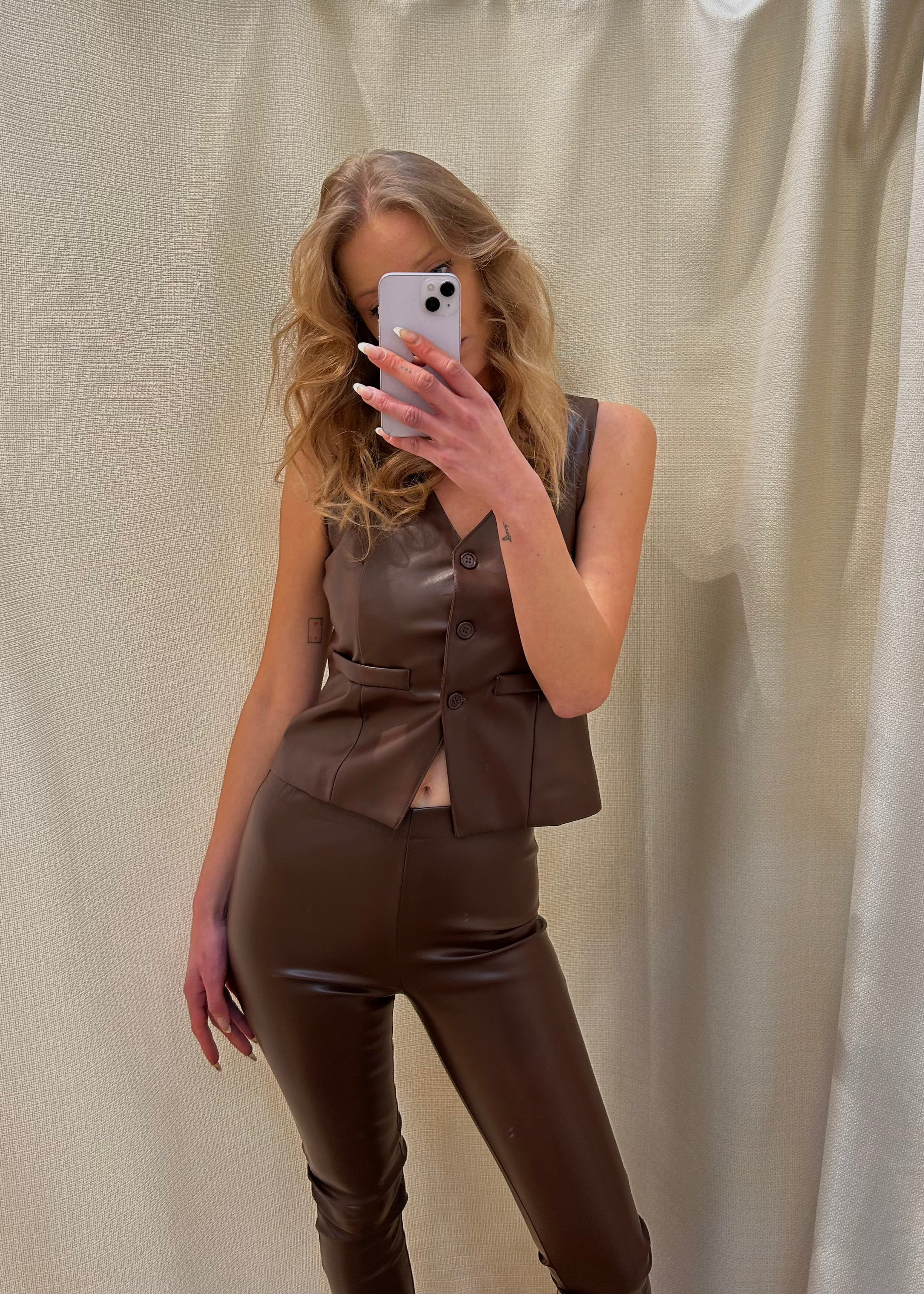 Pantalón Skinny de Cuero Sintético